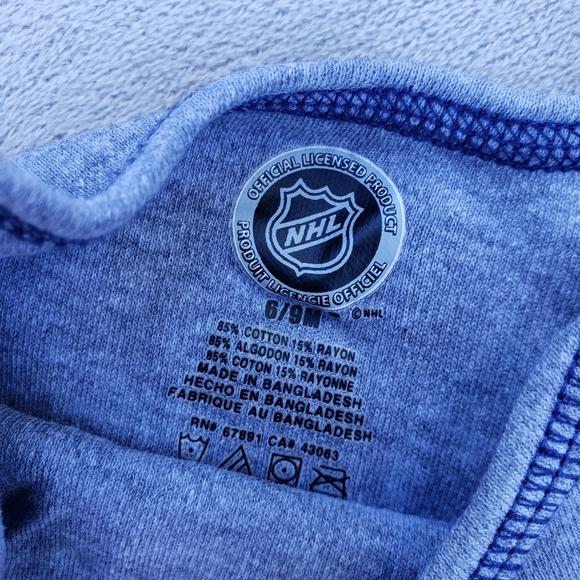 Canucks T - Picture 2 of 2